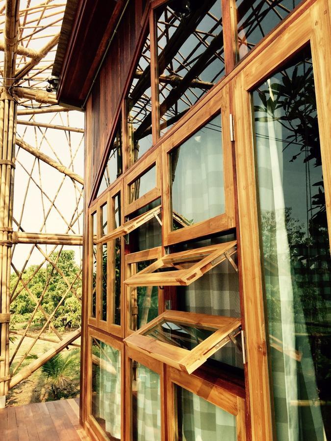 ラムプーン Baangaimuan Bed & Breakfast エクステリア 写真